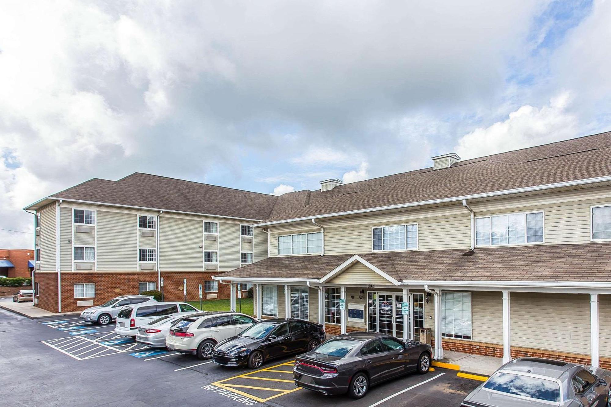 Suburban Studios Near University Of North Carolina-Charlotte Exteriér fotografie